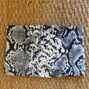 Cropped blue and white snake skin patterned tube top